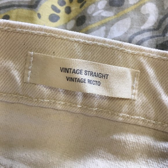 Universal Thread Off White Jeans - Picture 2 of 7